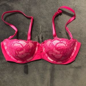 Victoria Secret Balconet Push-Up Bra 32B